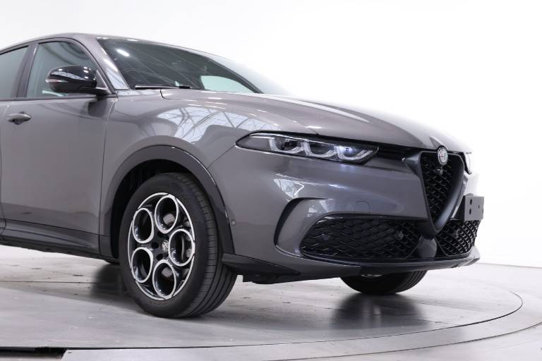ALFA ROMEO Tonale 11