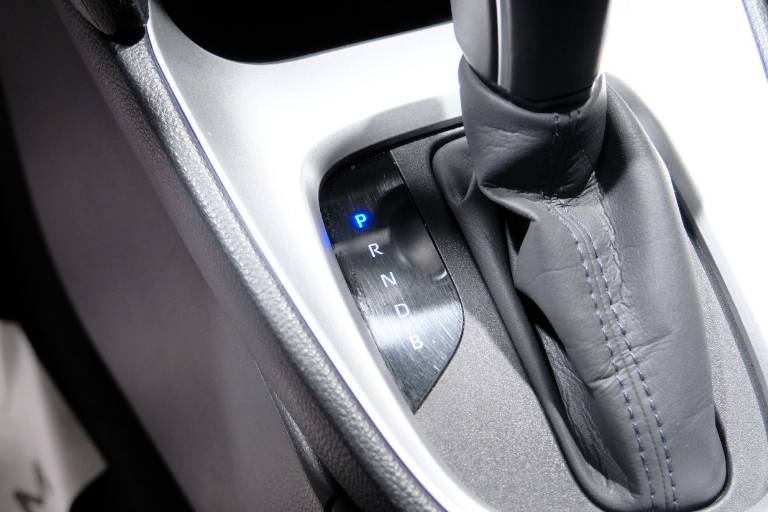 TOYOTA Yaris Cross 31