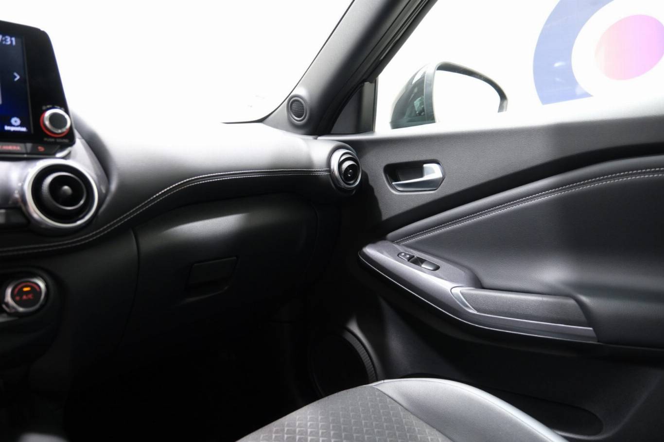 NISSAN Juke 33