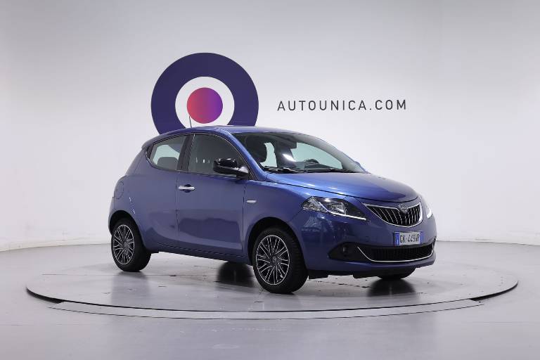 LANCIA Ypsilon 3