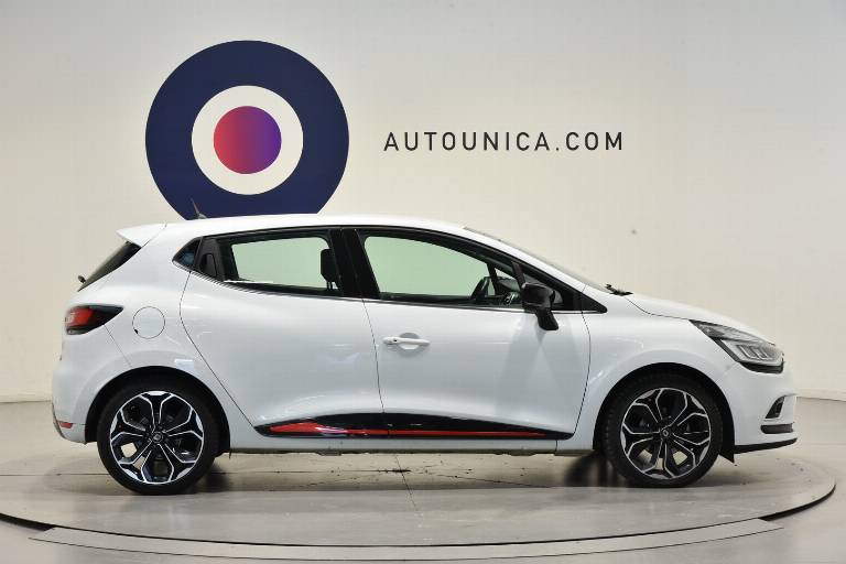 RENAULT Clio 31