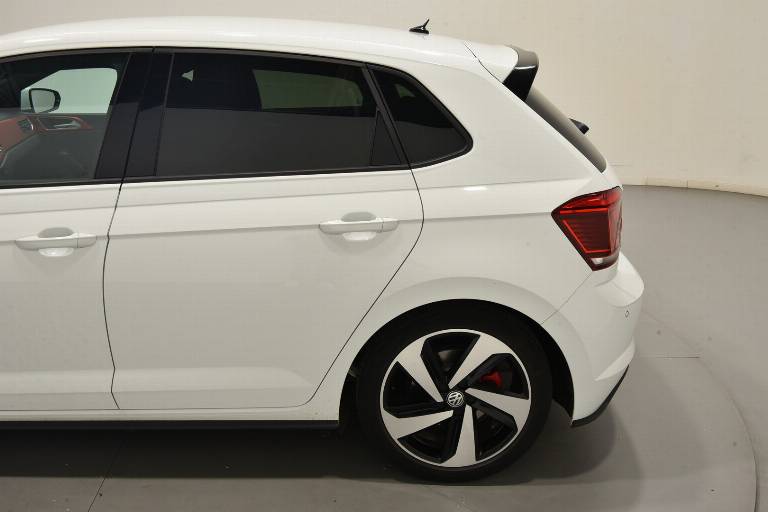 VOLKSWAGEN Polo GTI 49