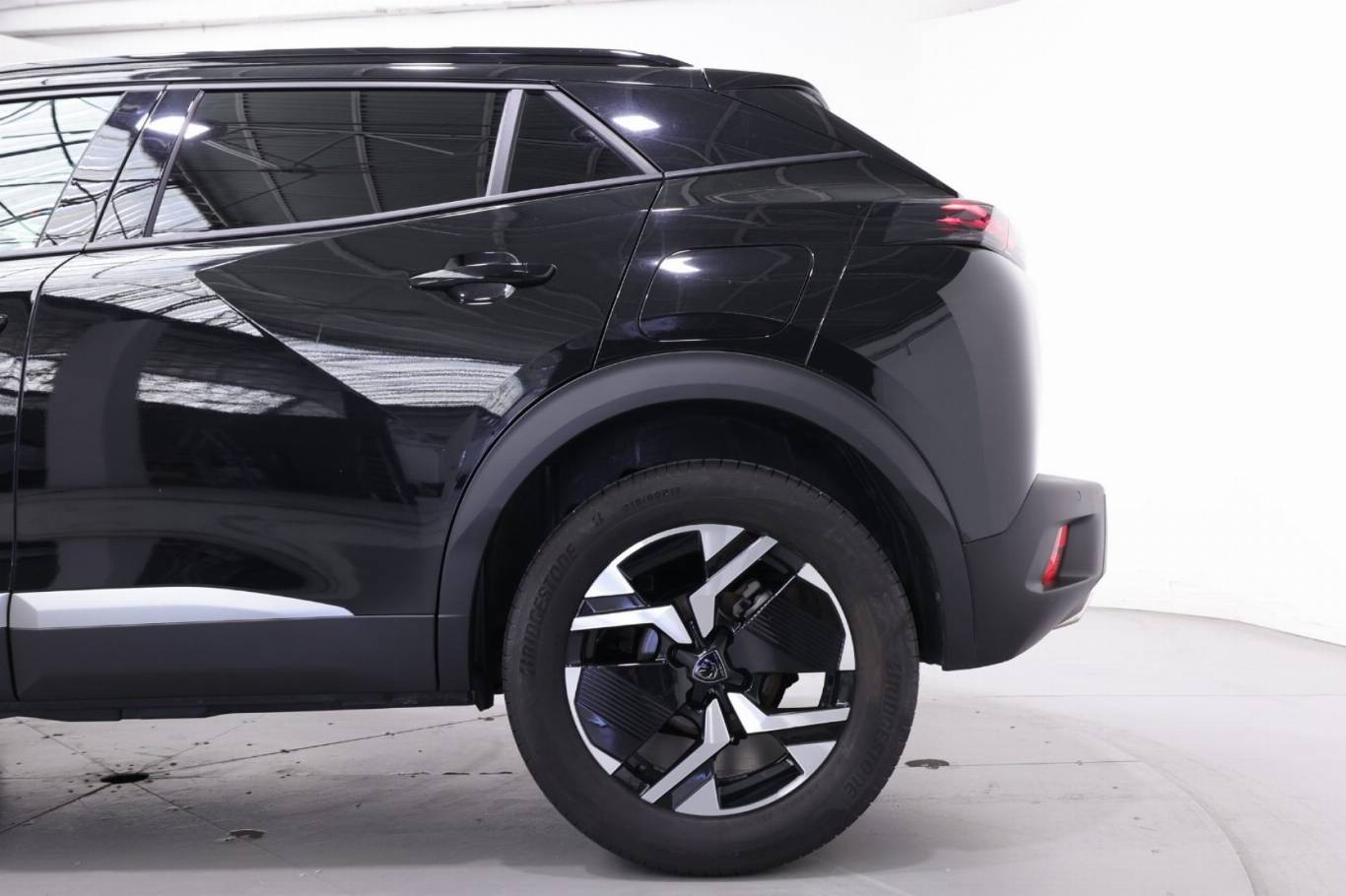 PEUGEOT 2008 37