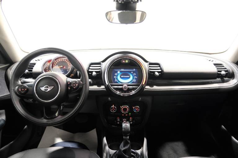 MINI Cooper Clubman 10