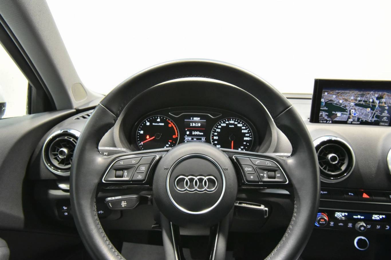 AUDI A3 41