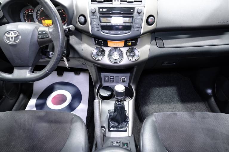 TOYOTA RAV 4 MY23 42