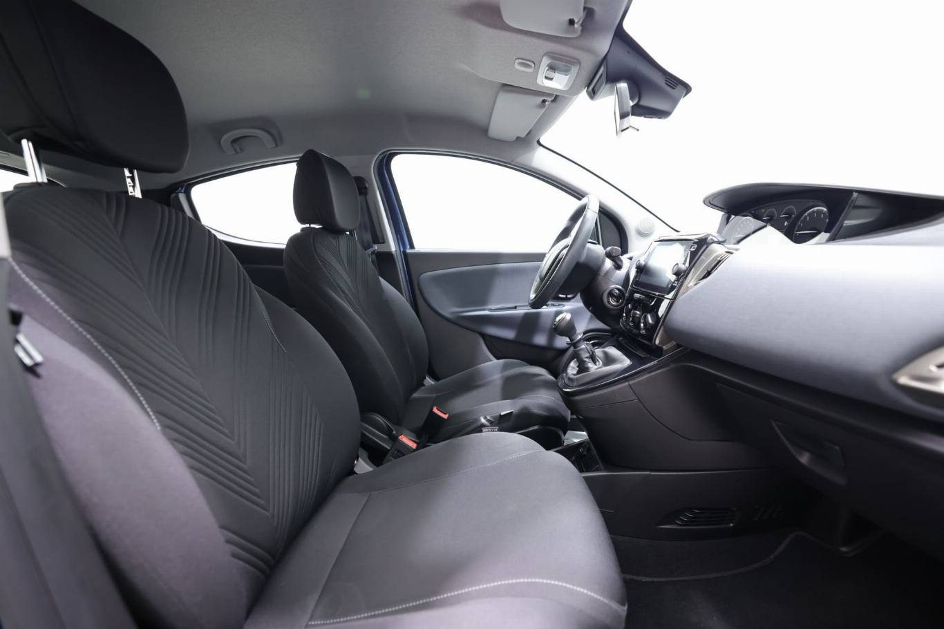 LANCIA Ypsilon 40