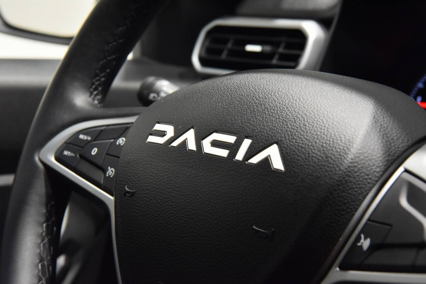 DACIA Duster 30