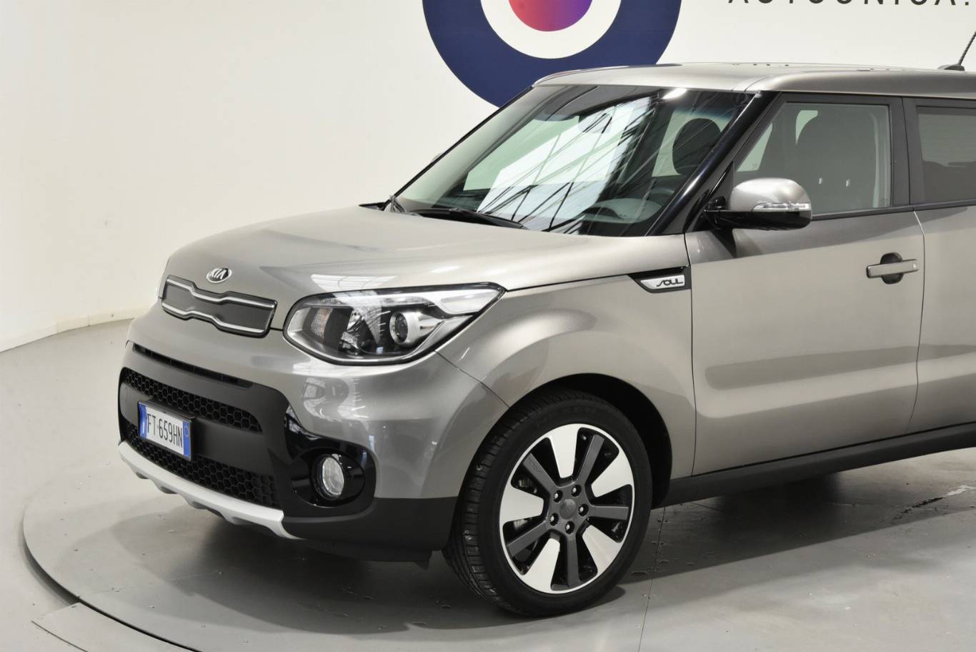 KIA Soul 16