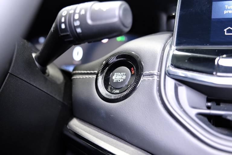 JEEP Compass 26