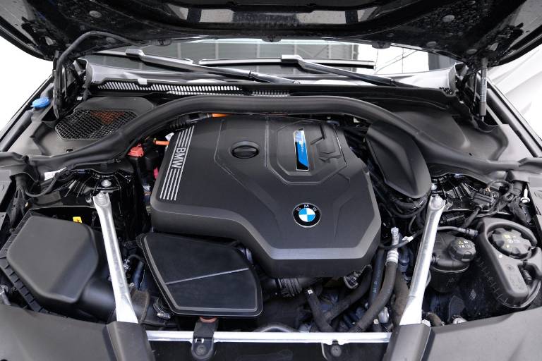 BMW 530 66
