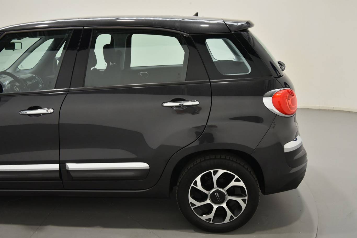 FIAT 500L 57