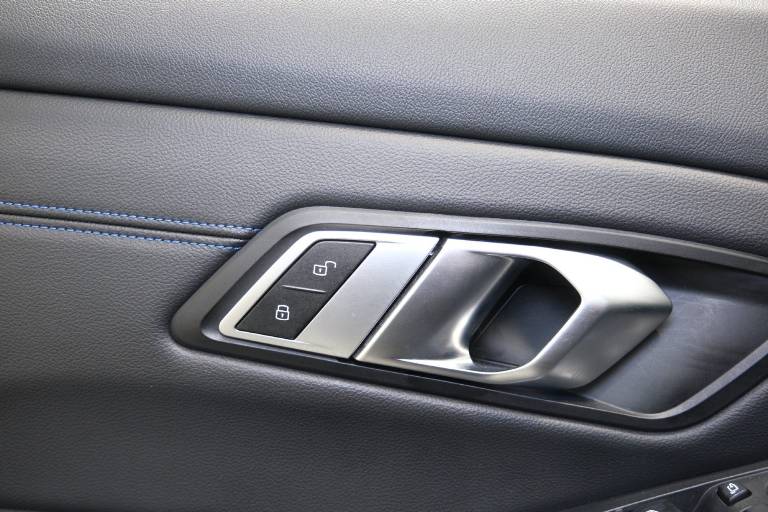 BMW 320 39