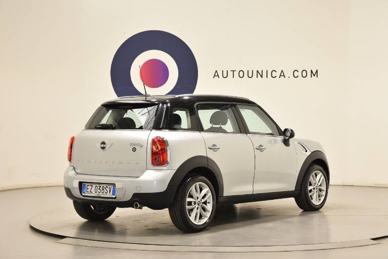 MINI Countryman 10