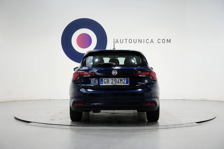 FIAT Tipo 16