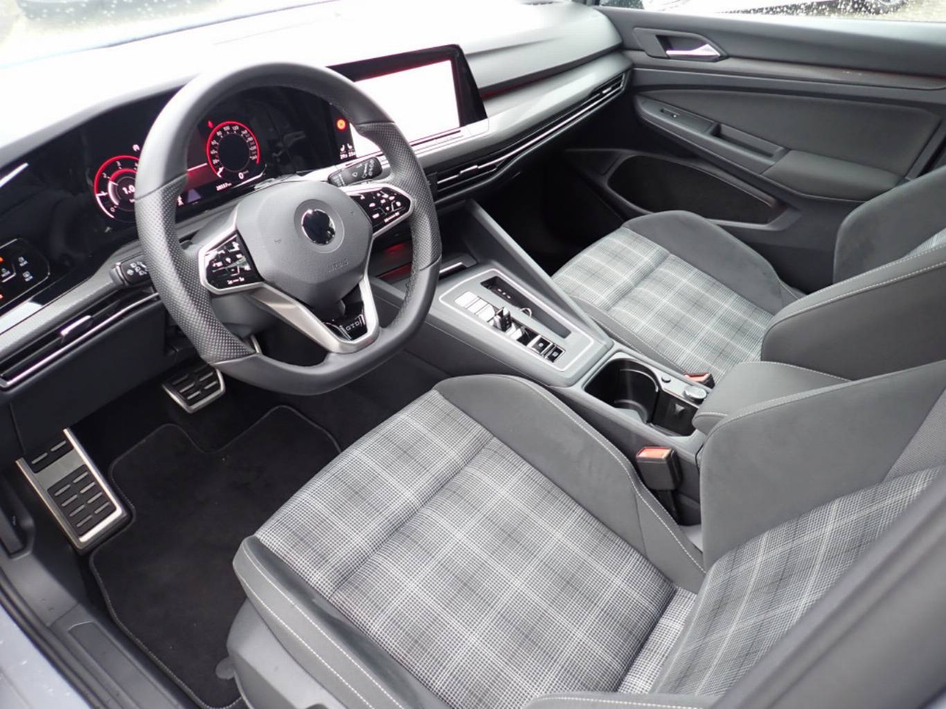 VOLKSWAGEN Golf 8ª serie 5