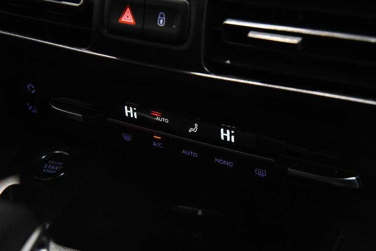 PEUGEOT Rifter 41