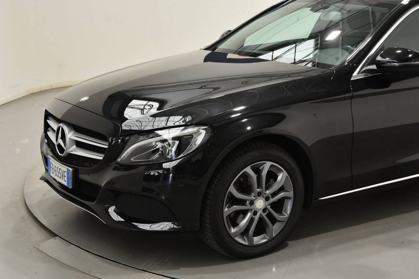 MERCEDES-BENZ C 200 33