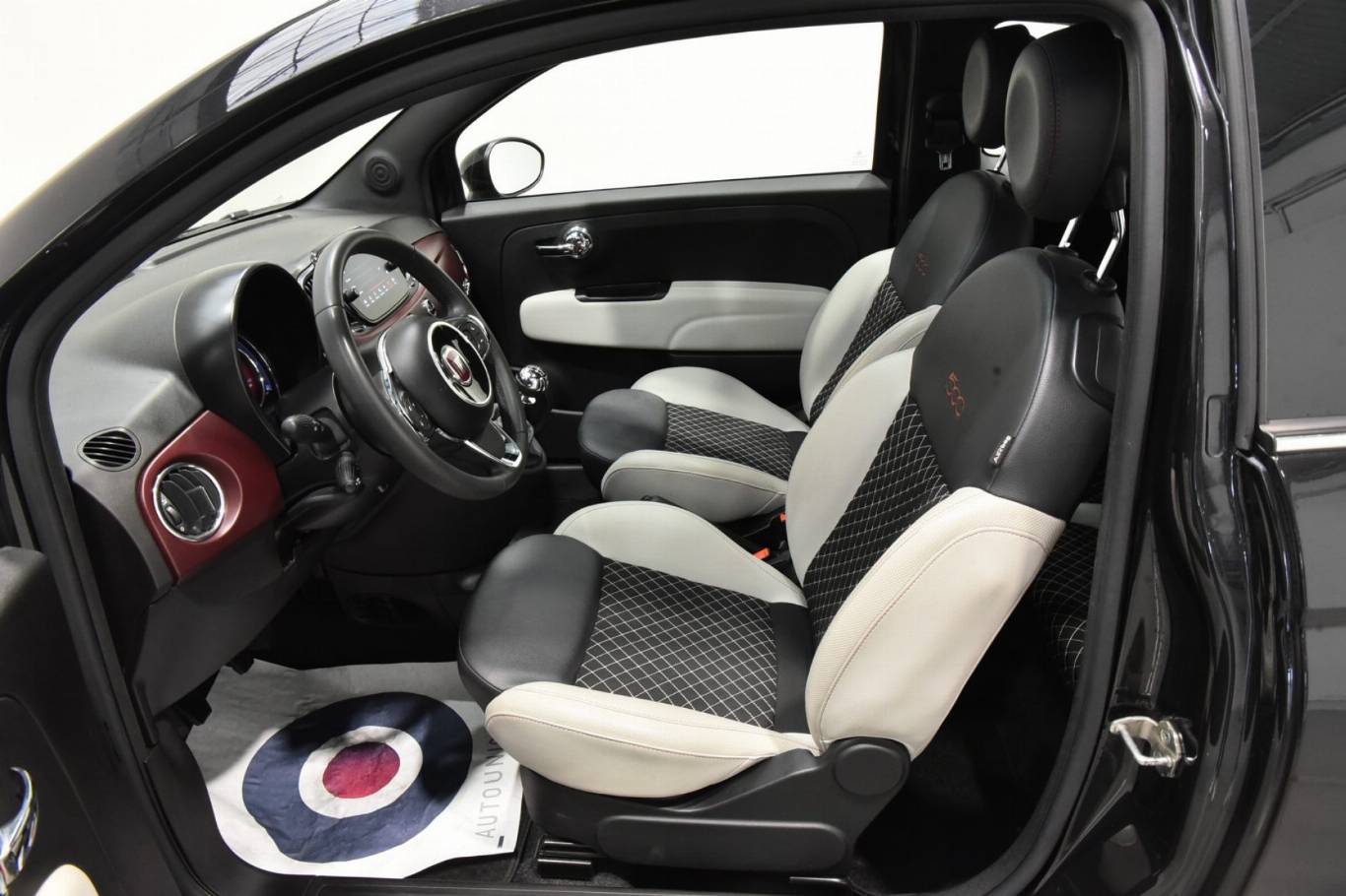 FIAT 500 4