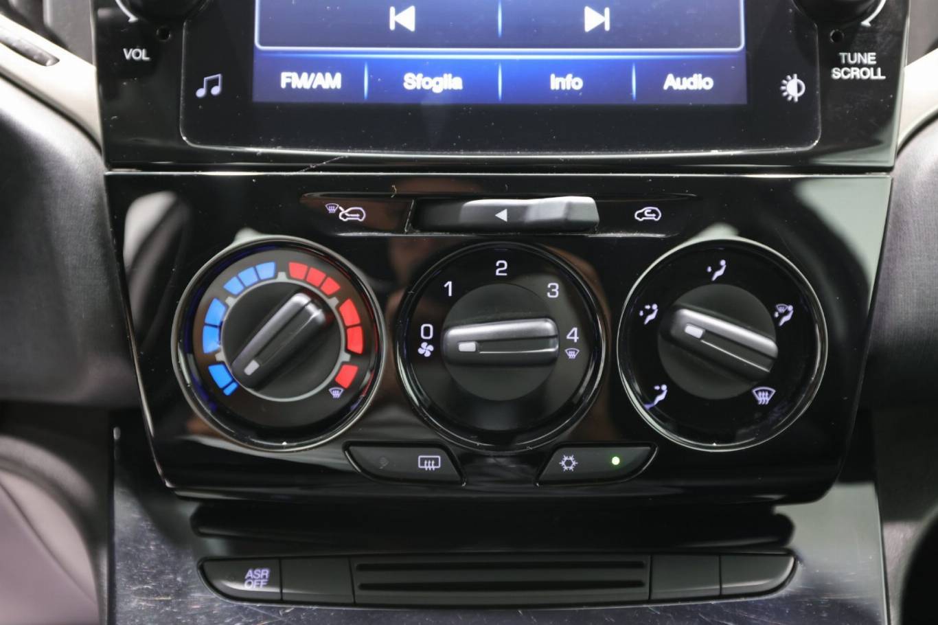 LANCIA Ypsilon 26