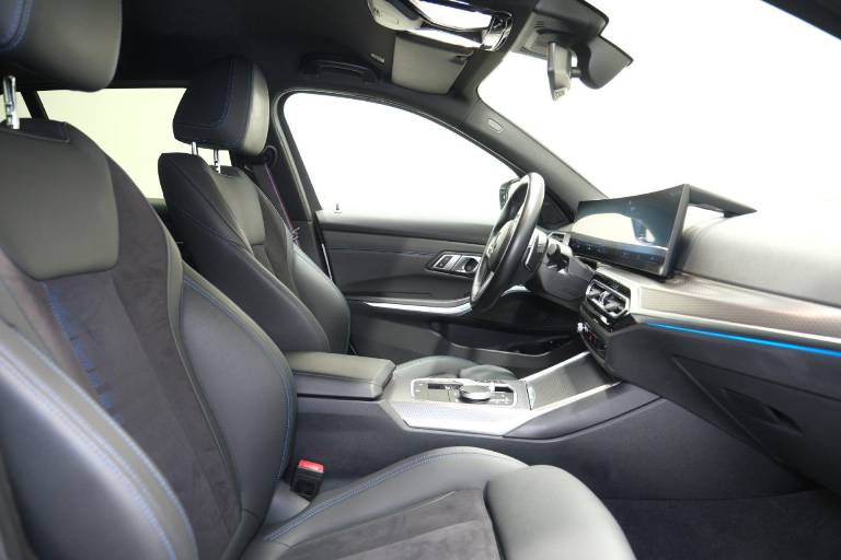 BMW 320 53