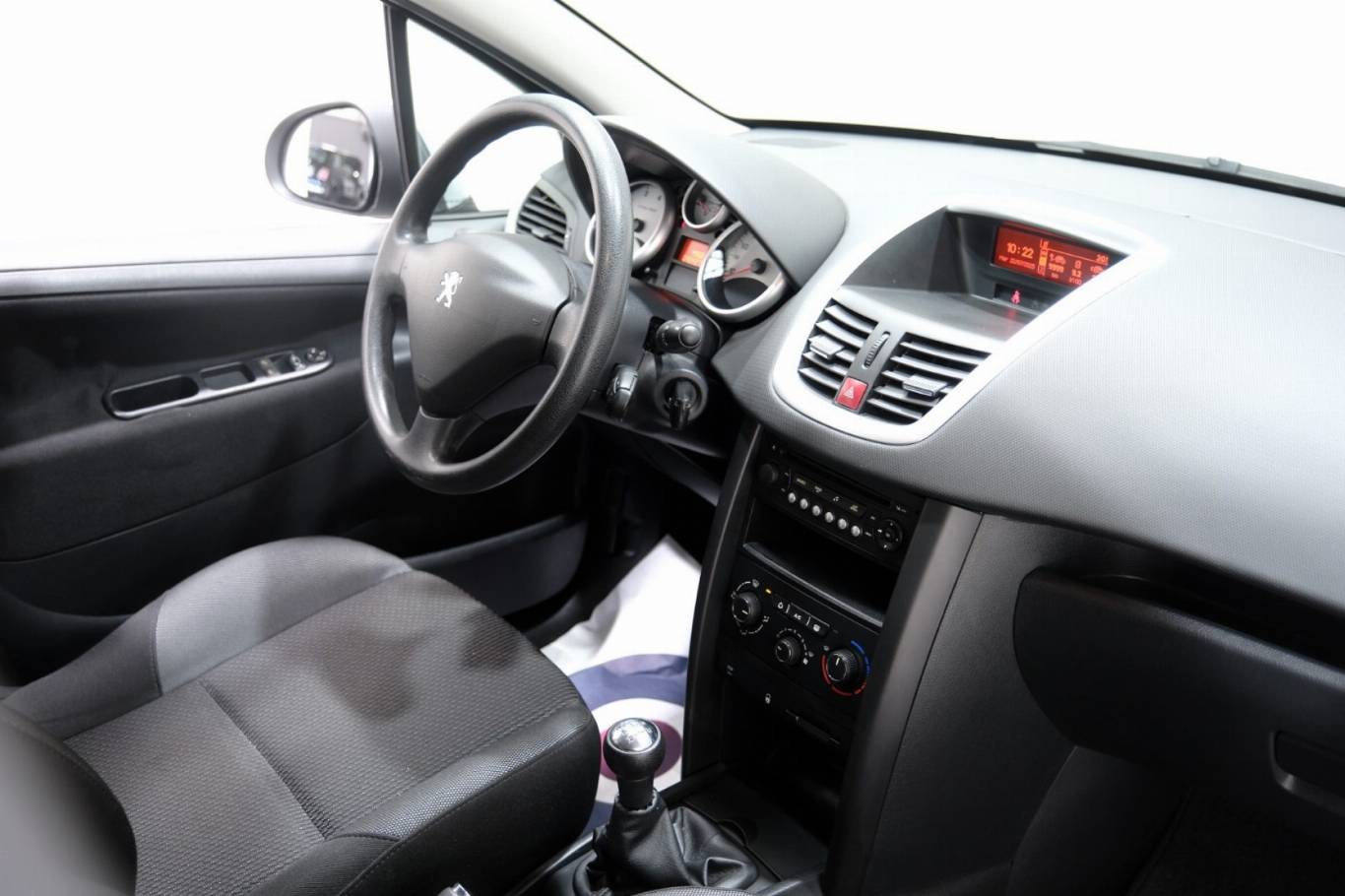PEUGEOT 207 47