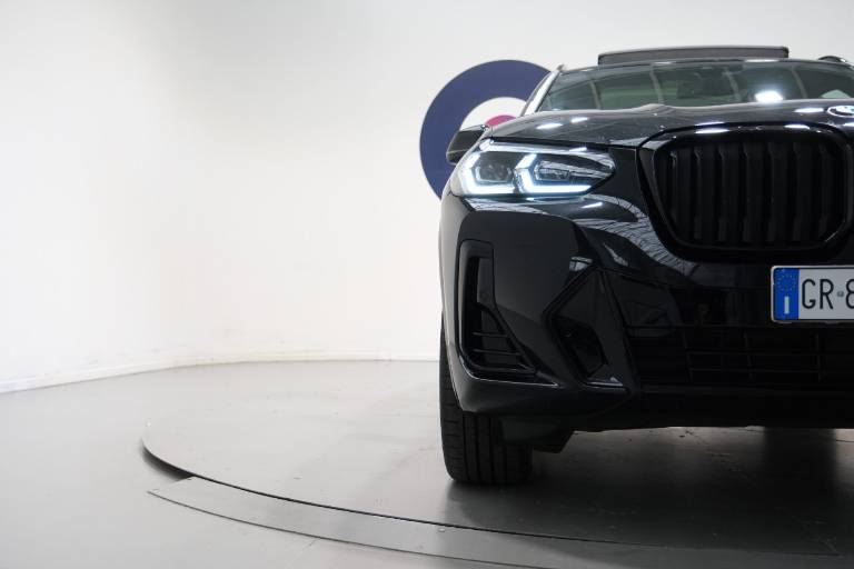 BMW X3 57