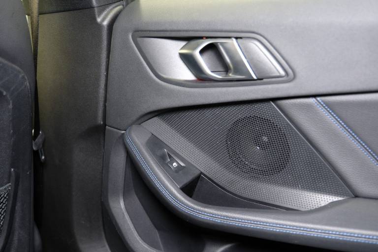 BMW 220 46