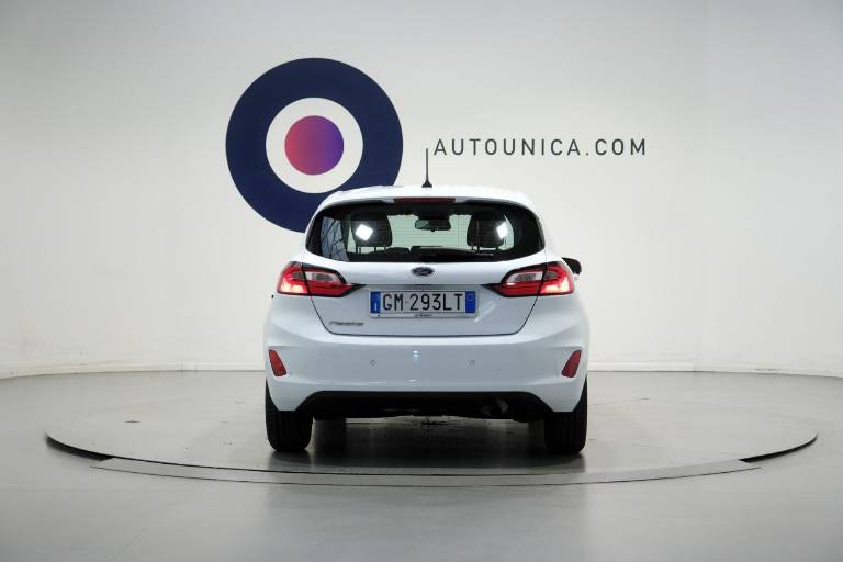FORD Fiesta 16