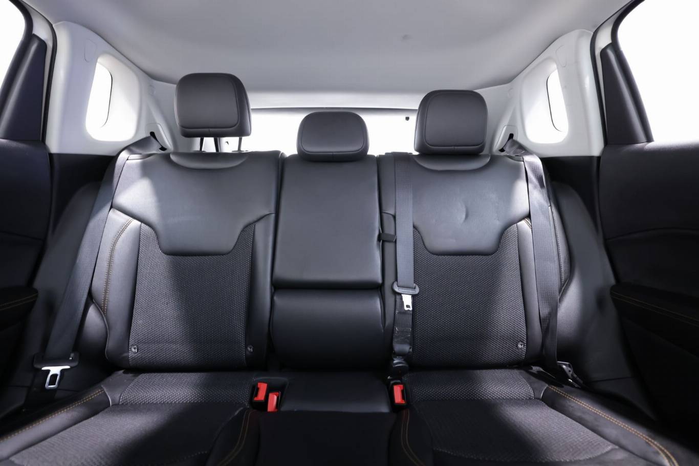 JEEP Compass 37