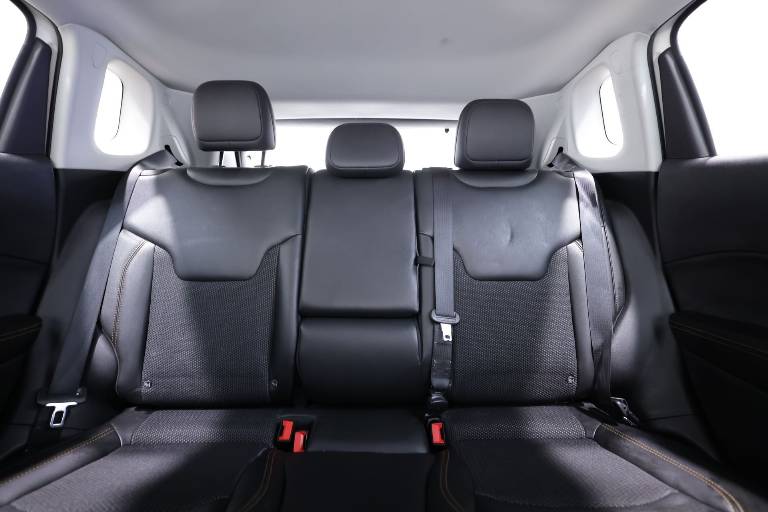 JEEP Compass 37