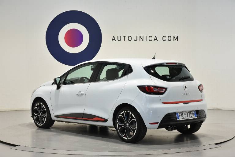 RENAULT Clio 2