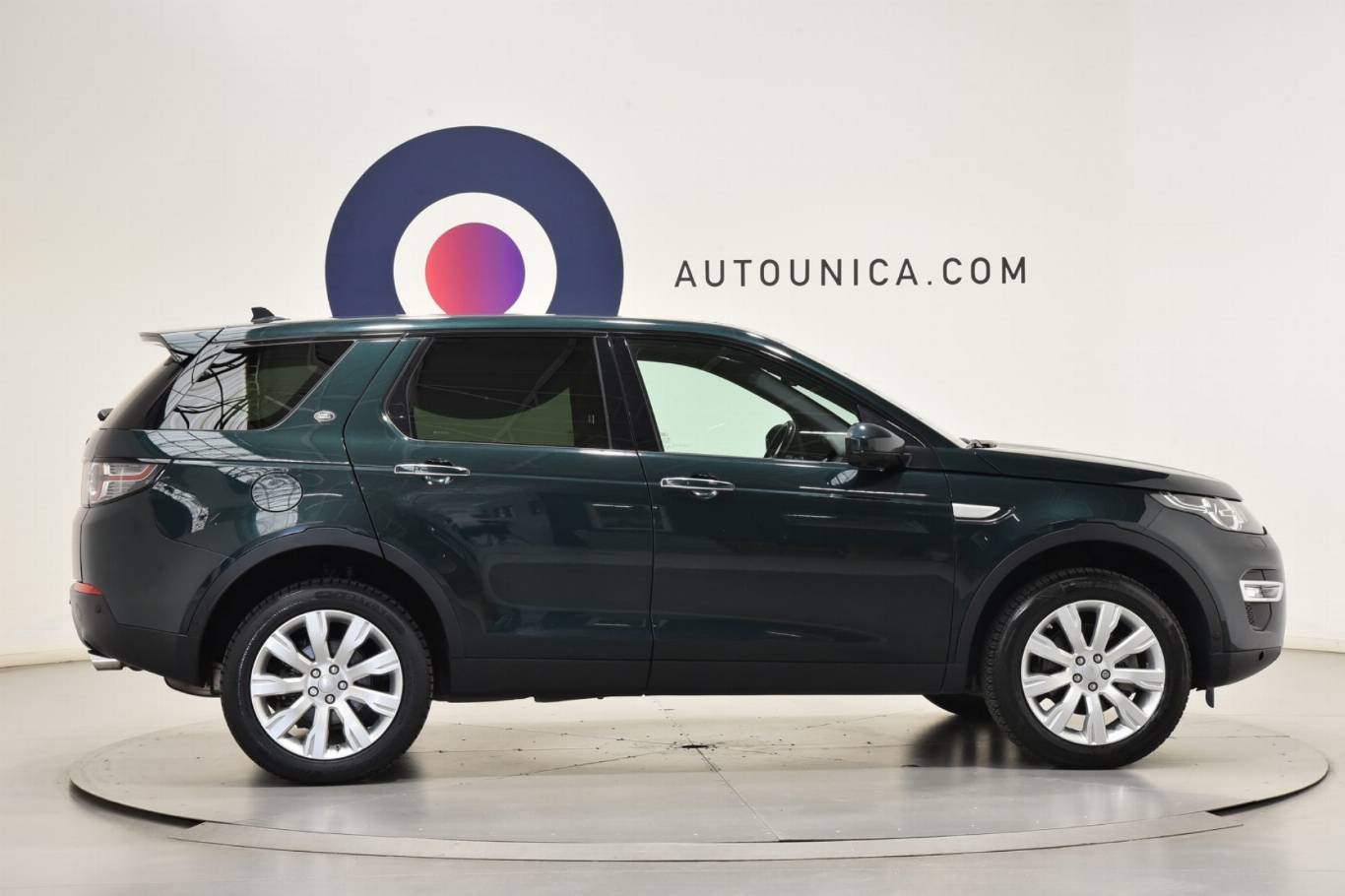 LAND ROVER Discovery Sport 3