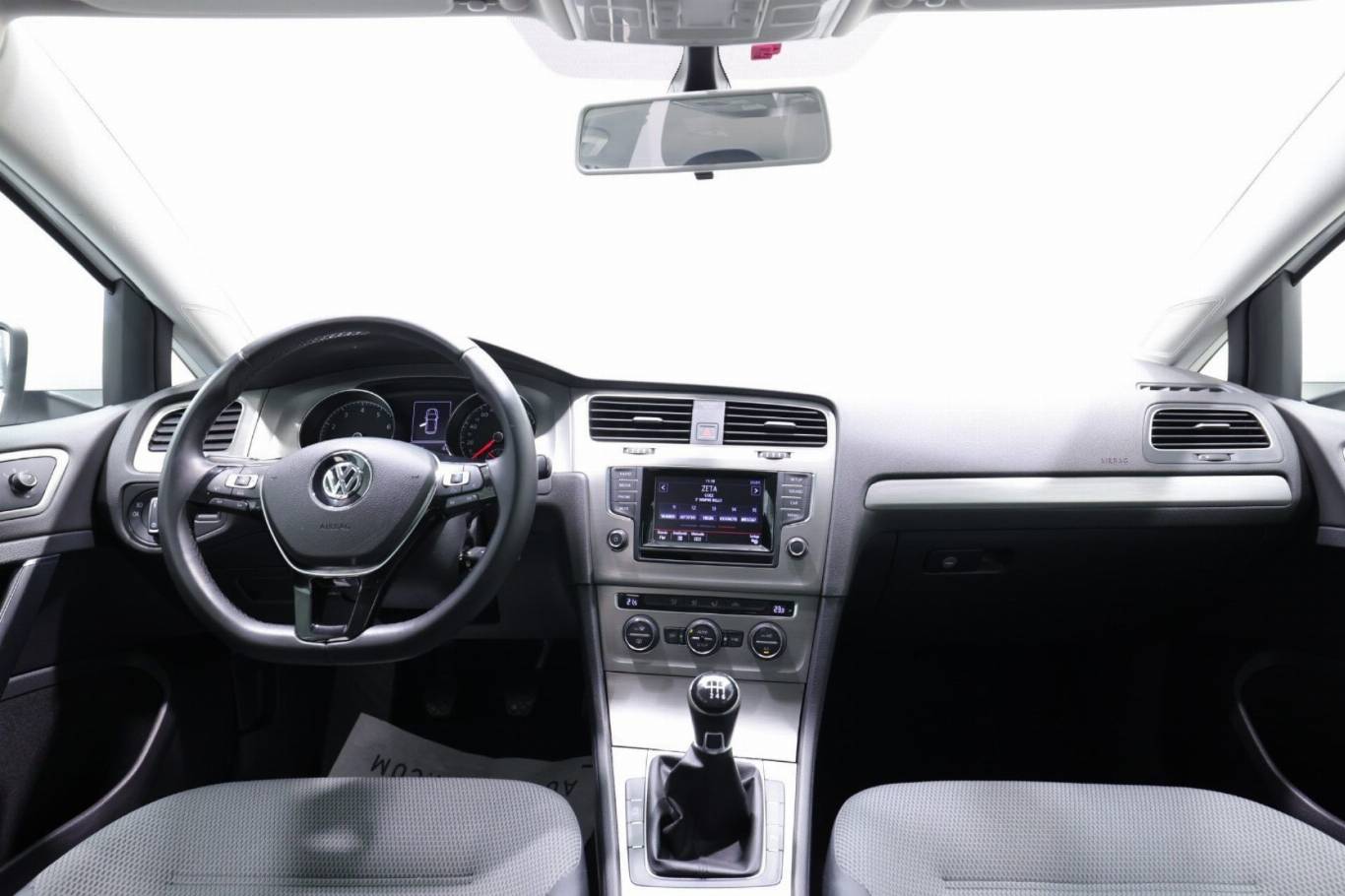 VOLKSWAGEN Golf 10