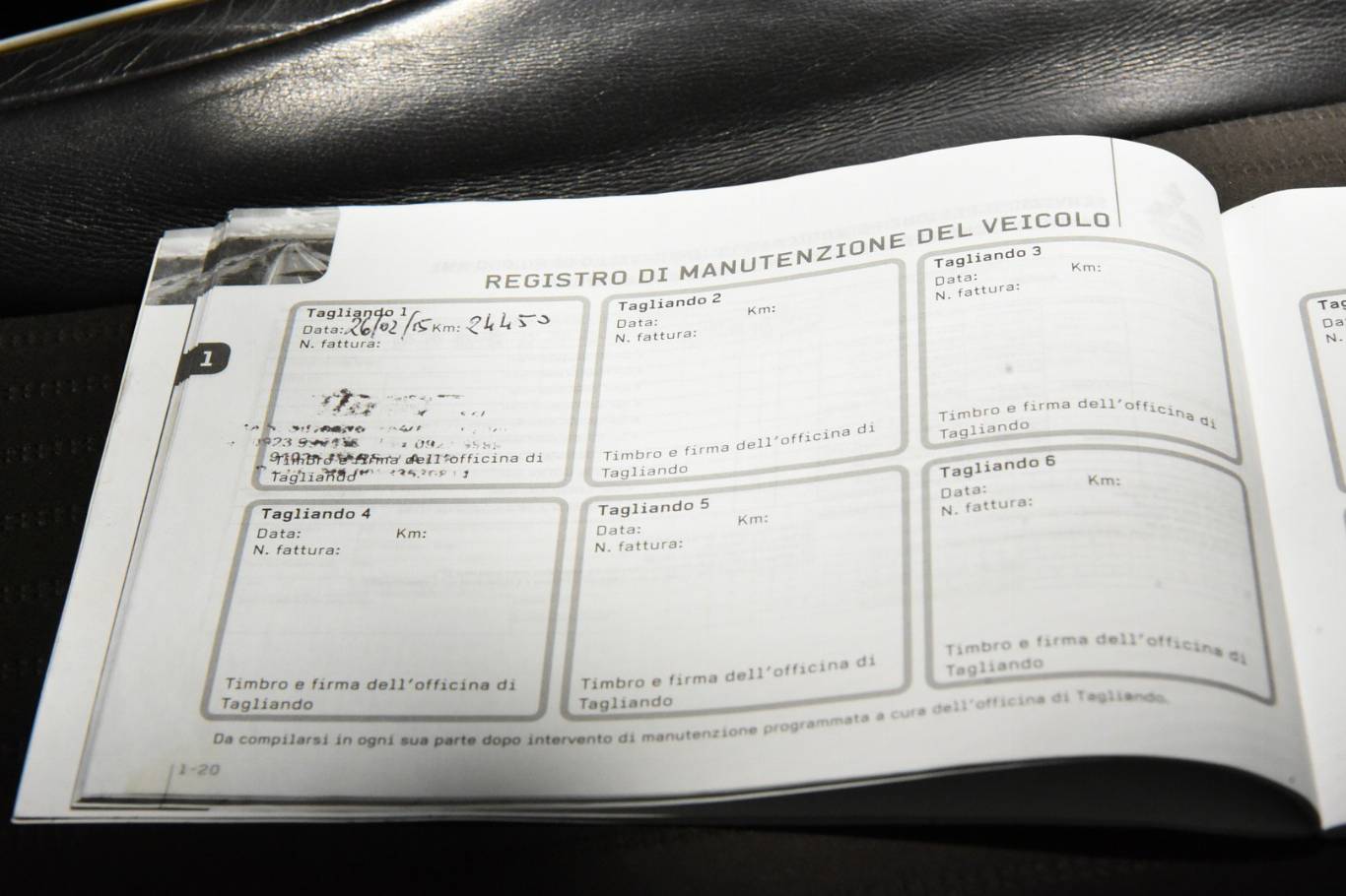 MITSUBISHI Pajero 38