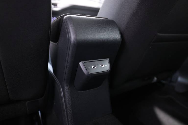 VOLKSWAGEN Polo 35