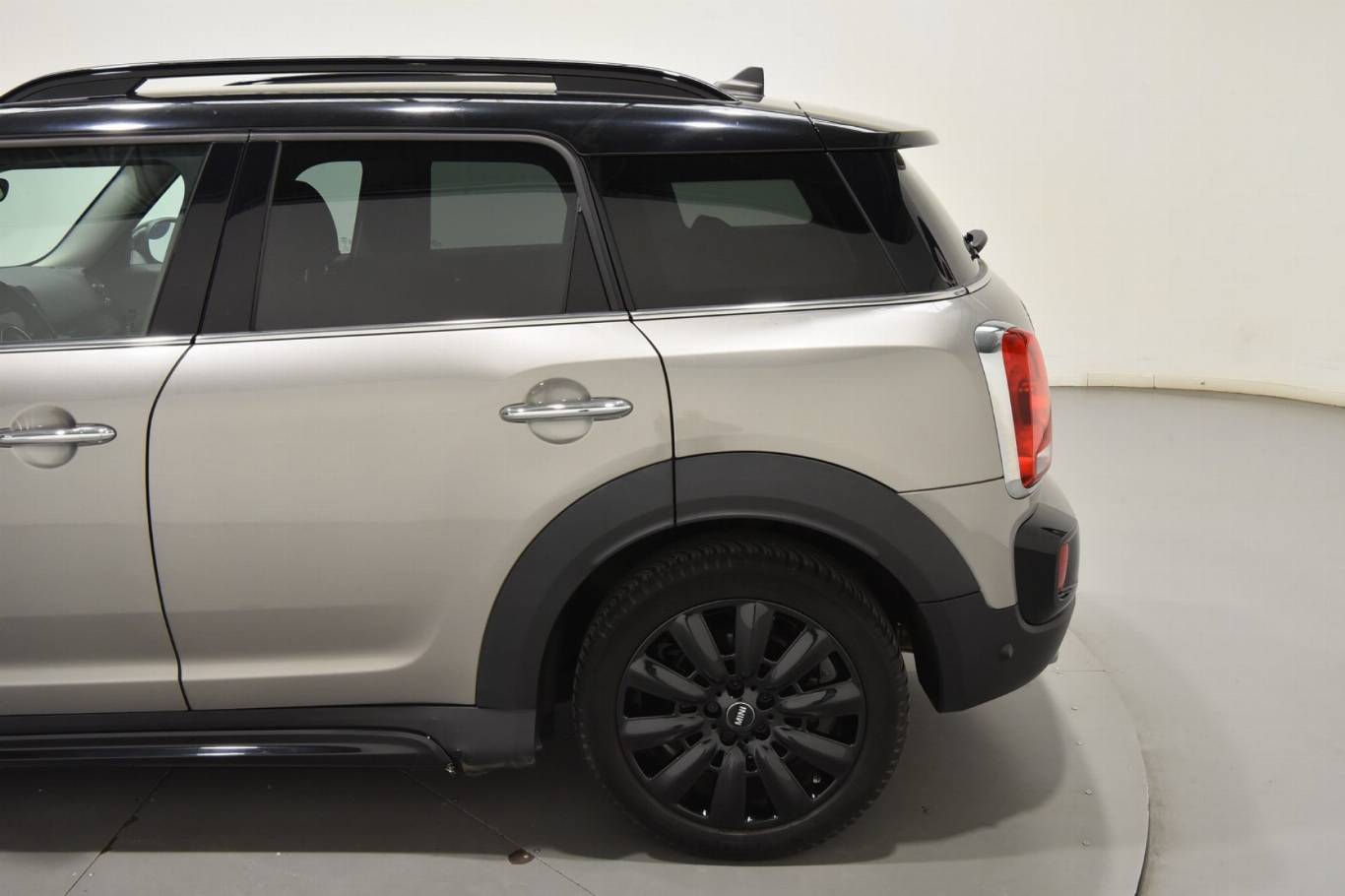 MINI Countryman 37