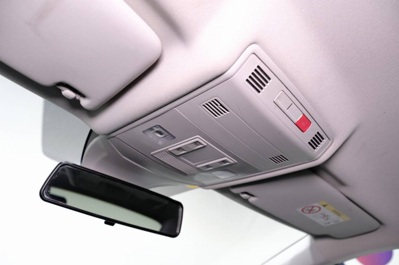 VOLKSWAGEN T-Cross 36