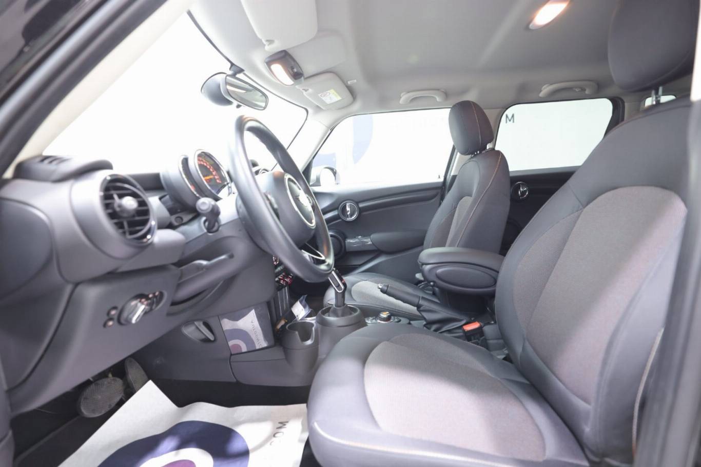 MINI Cooper 19