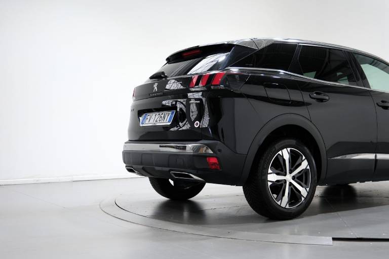 PEUGEOT 3008 14