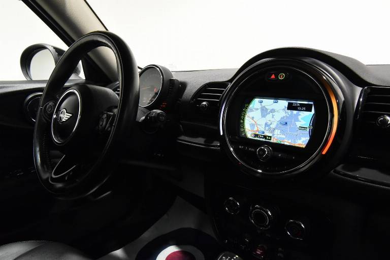 MINI Clubman 28