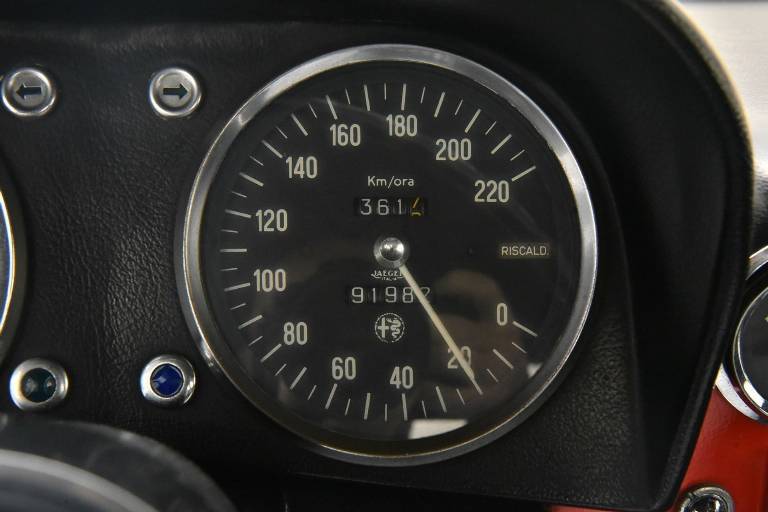 ALFA ROMEO Spider 25