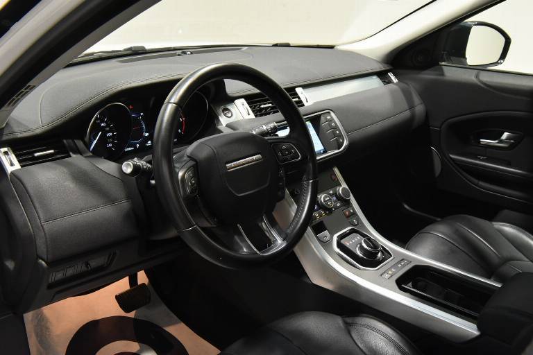 LAND ROVER Range Rover Evoque 3