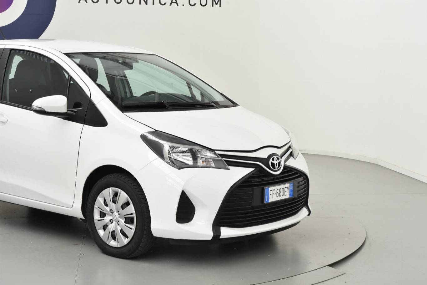 TOYOTA Yaris 34