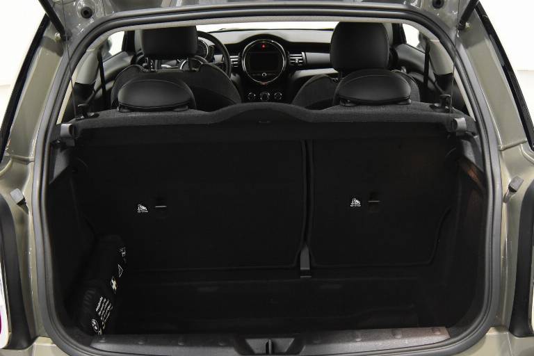 MINI One 13