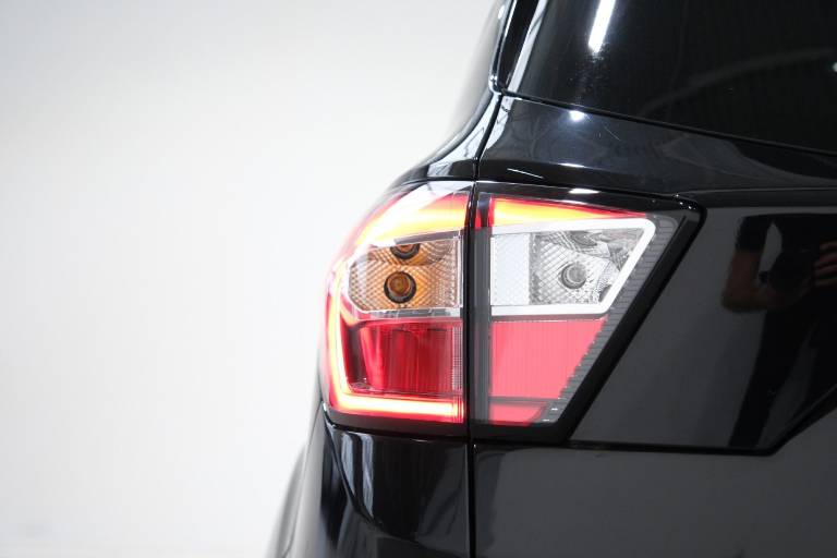 FORD Kuga 43