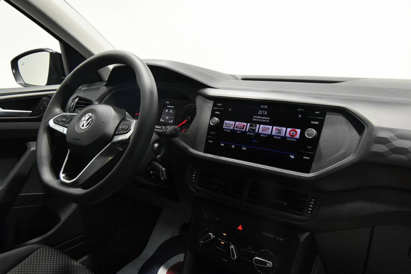 VOLKSWAGEN T-Cross 23