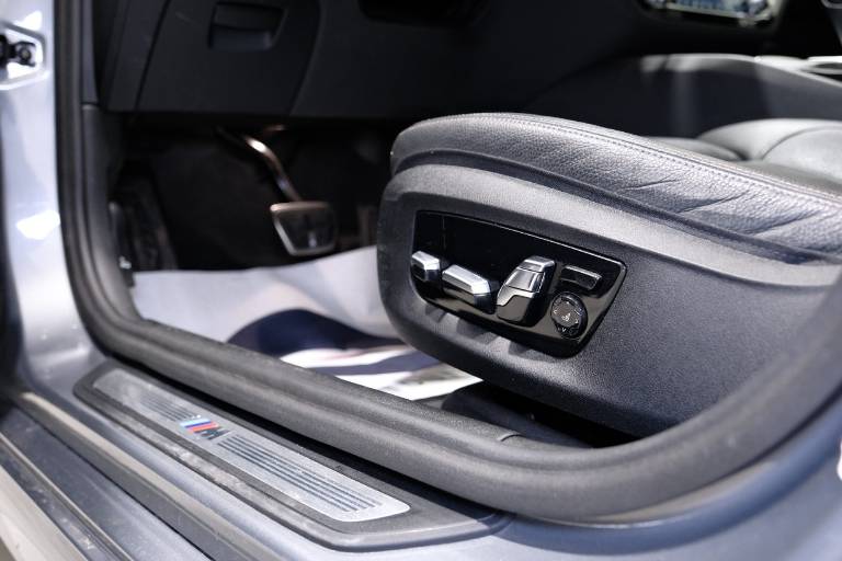 BMW 530 18