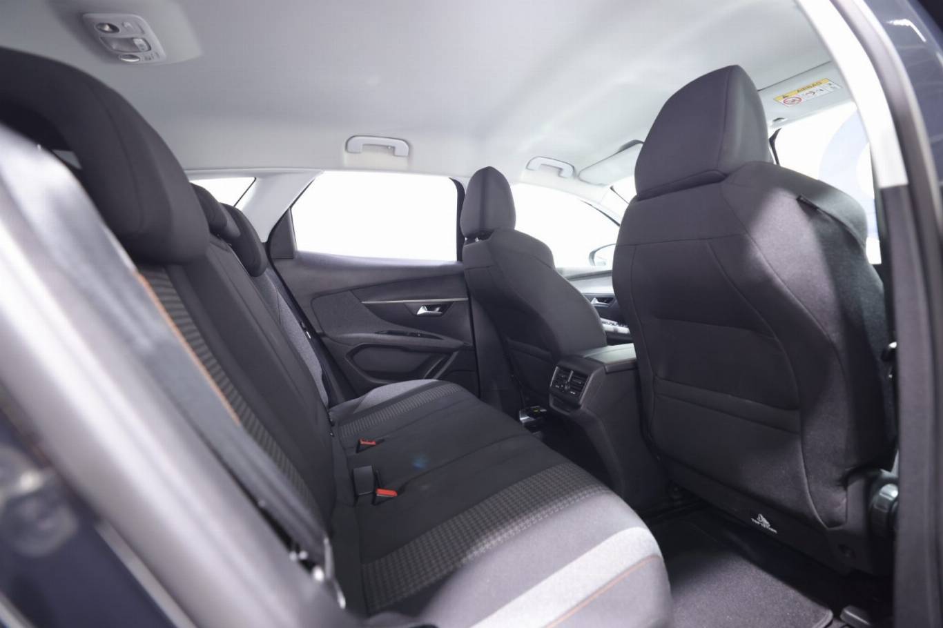 PEUGEOT 3008 51