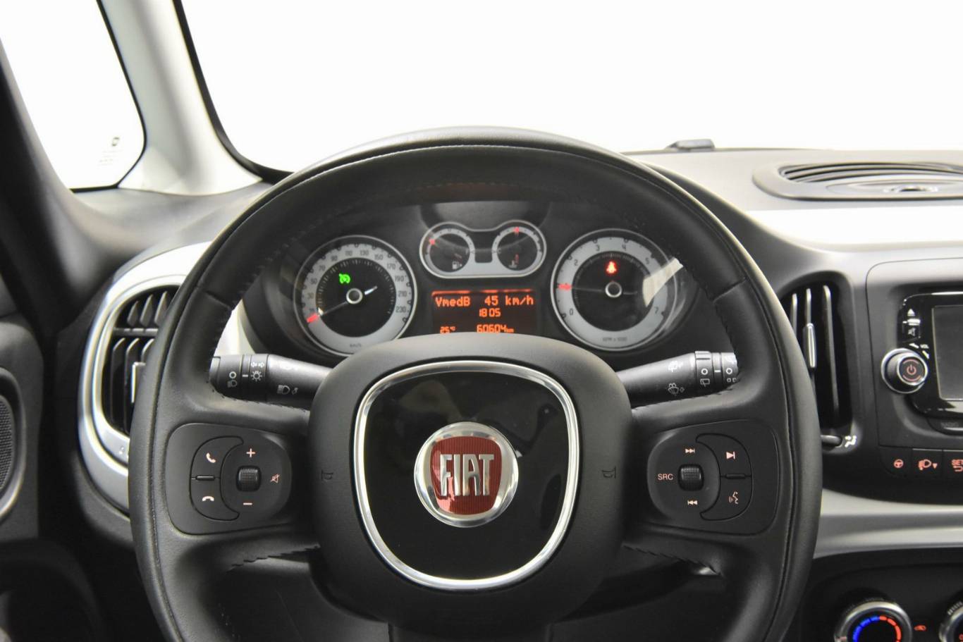 FIAT 500L 23